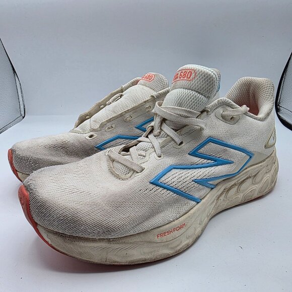 New Balance Fresh Foam 680v8 Womens Size 9.5 Shoes White Blue Lightweight - Picture 4 of 13